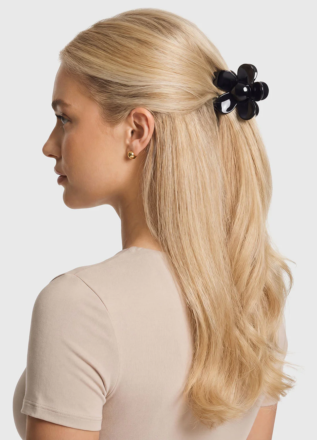Flower-Shaped Hair Clip - Image 2