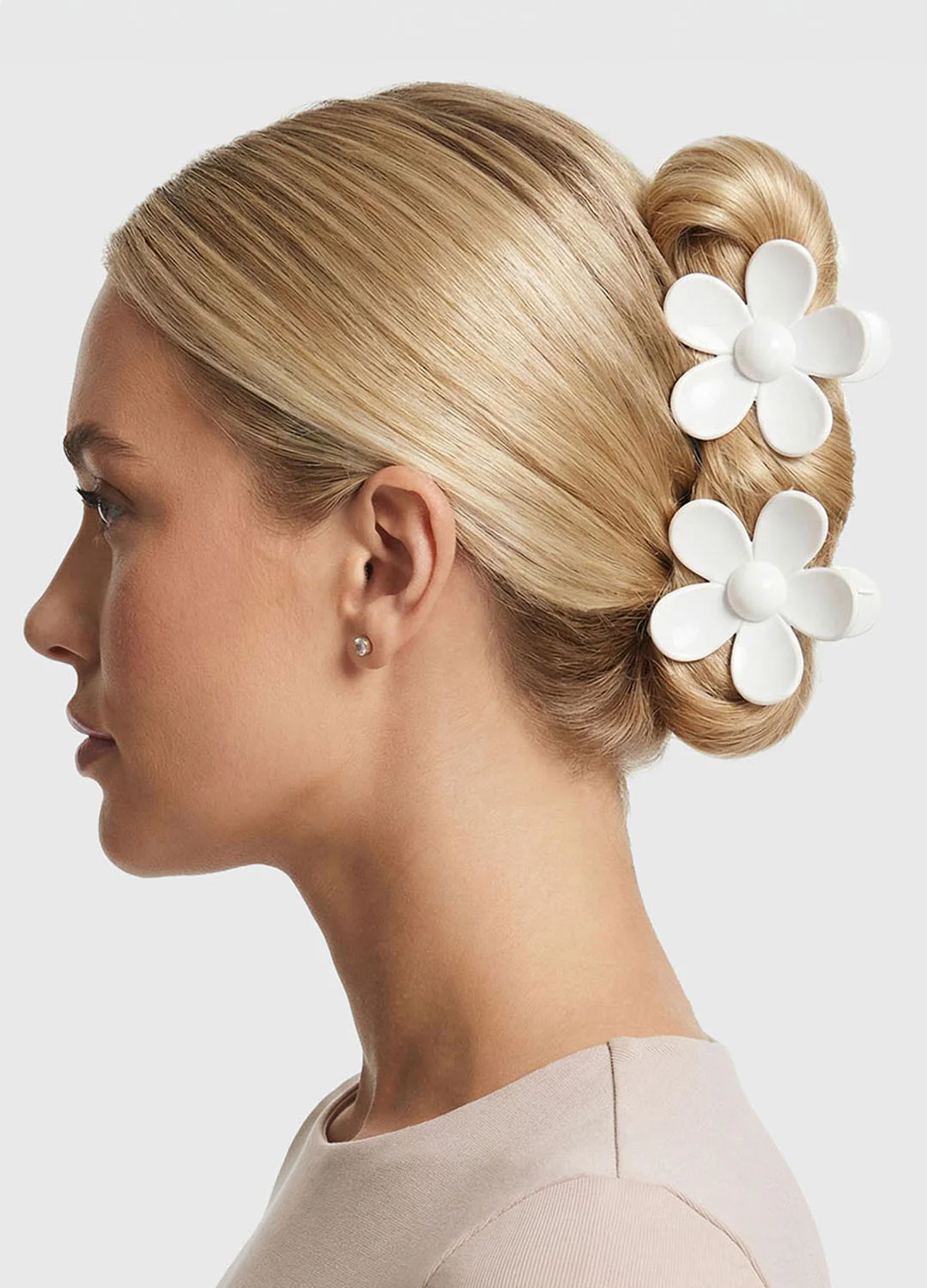 Flower-Shaped Hair Clip - Image 2