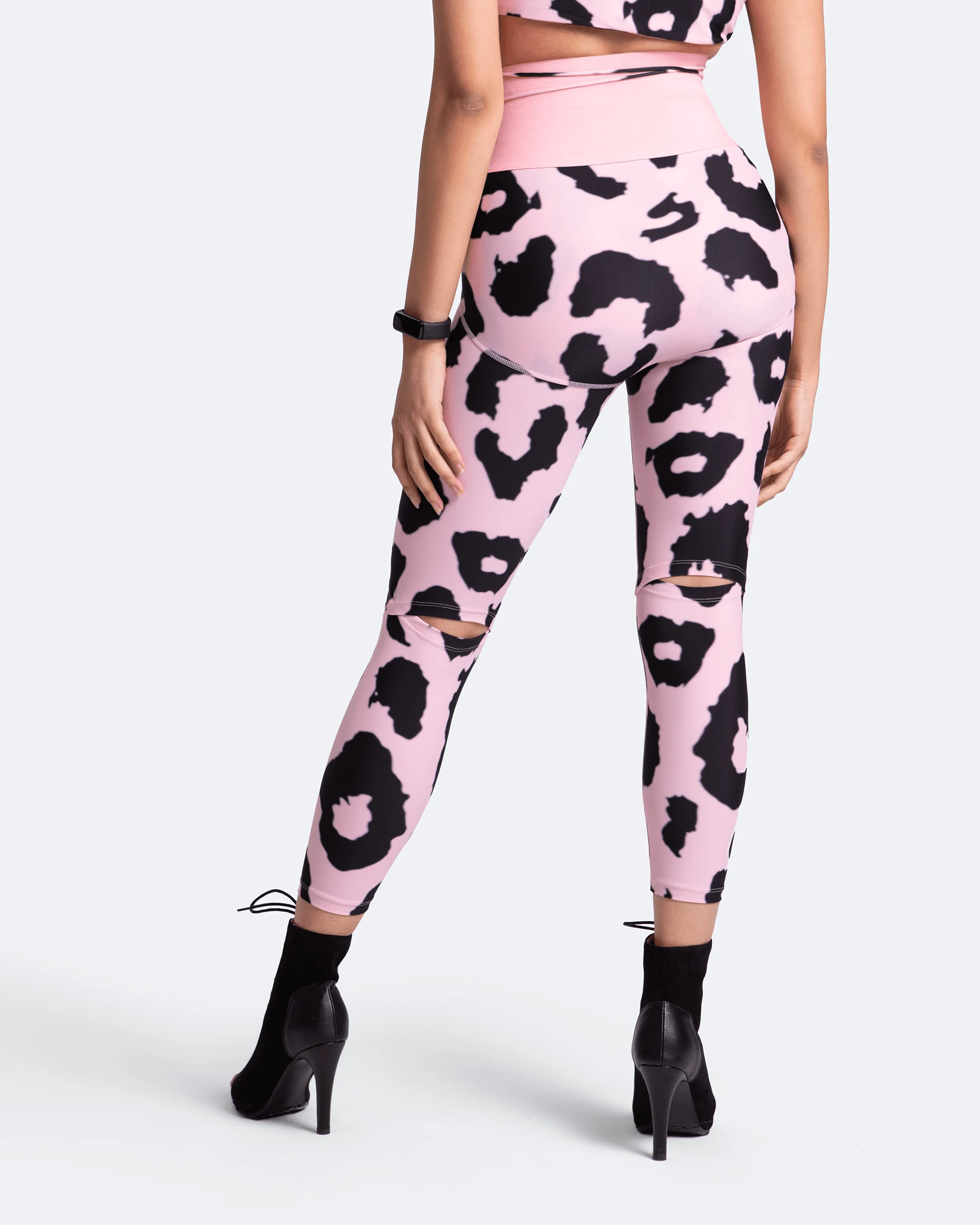 High-Rise Knee-Slit Leggings - Image 3