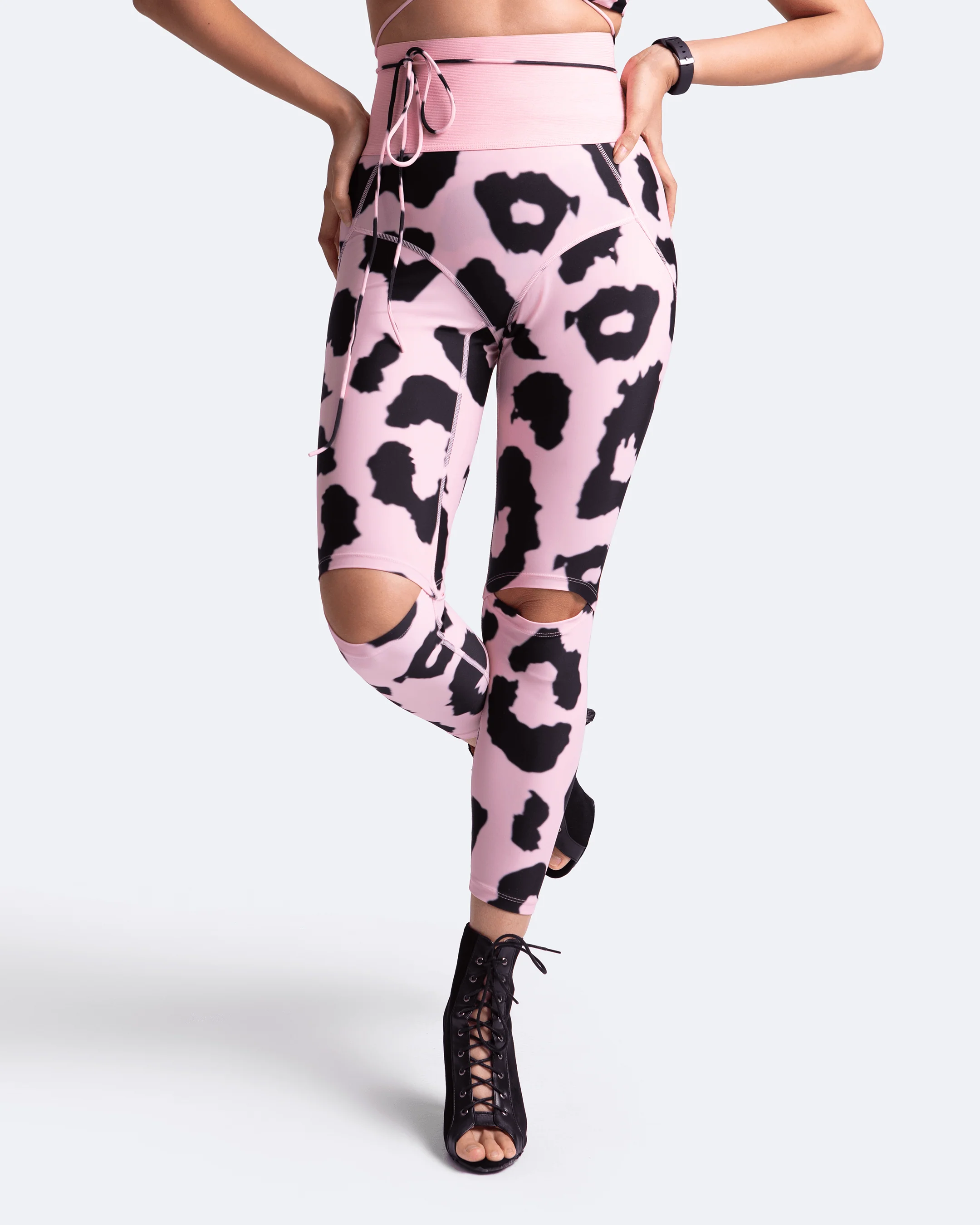 High-Rise Knee-Slit Leggings - Image 4