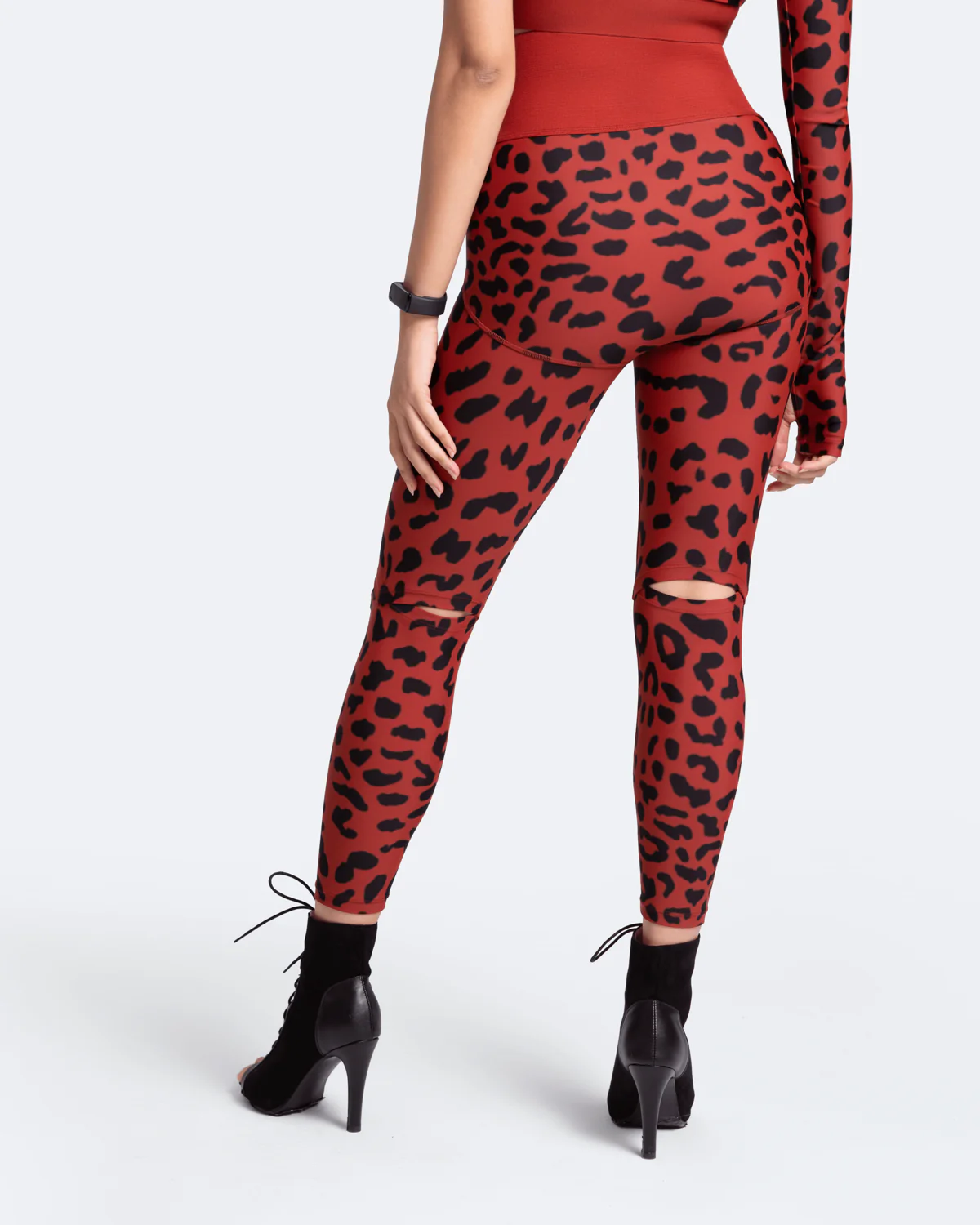 Trendy One-Shoulder Top - Image 4